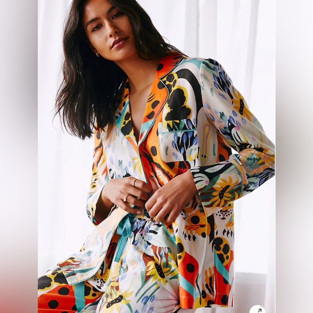 Marcos Navarro for Anthropologie Flannel Sleep Top Colorful Animal Print small - Picture 4 of 11